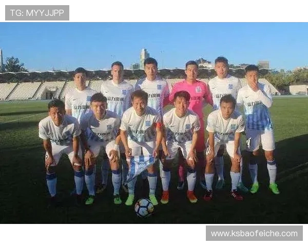 富力迎战澳超球队全力争胜展现中国足球实力与魅力