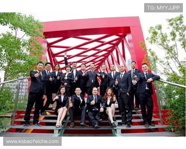 贾诚：在时代浪潮中追寻梦想与责任的年轻力量