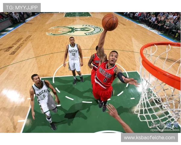 雄鹿与勇士激战正酣12月8日赛场精彩回顾与分析