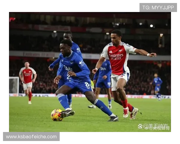 鲁森比洛克迎战埃弗顿双方争夺英超宝贵积分之战